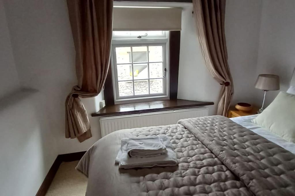 Peak District - 1 Harrow Cottage - Great Longstone Экстерьер фото